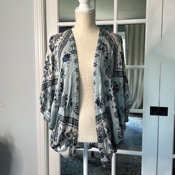 KIMCHI BLUE cocoon wrap size XS/S blue floral - Picture 4 of 7